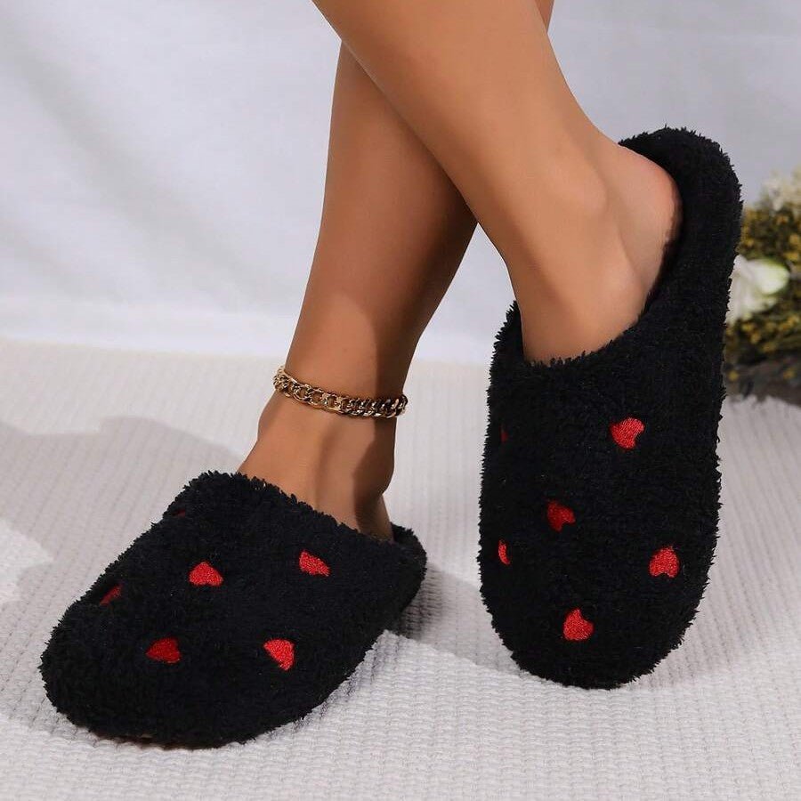 Pantoufles Femme - CozyWarmSlippers™ - Noir à Cœurs Rouges - Laviizi